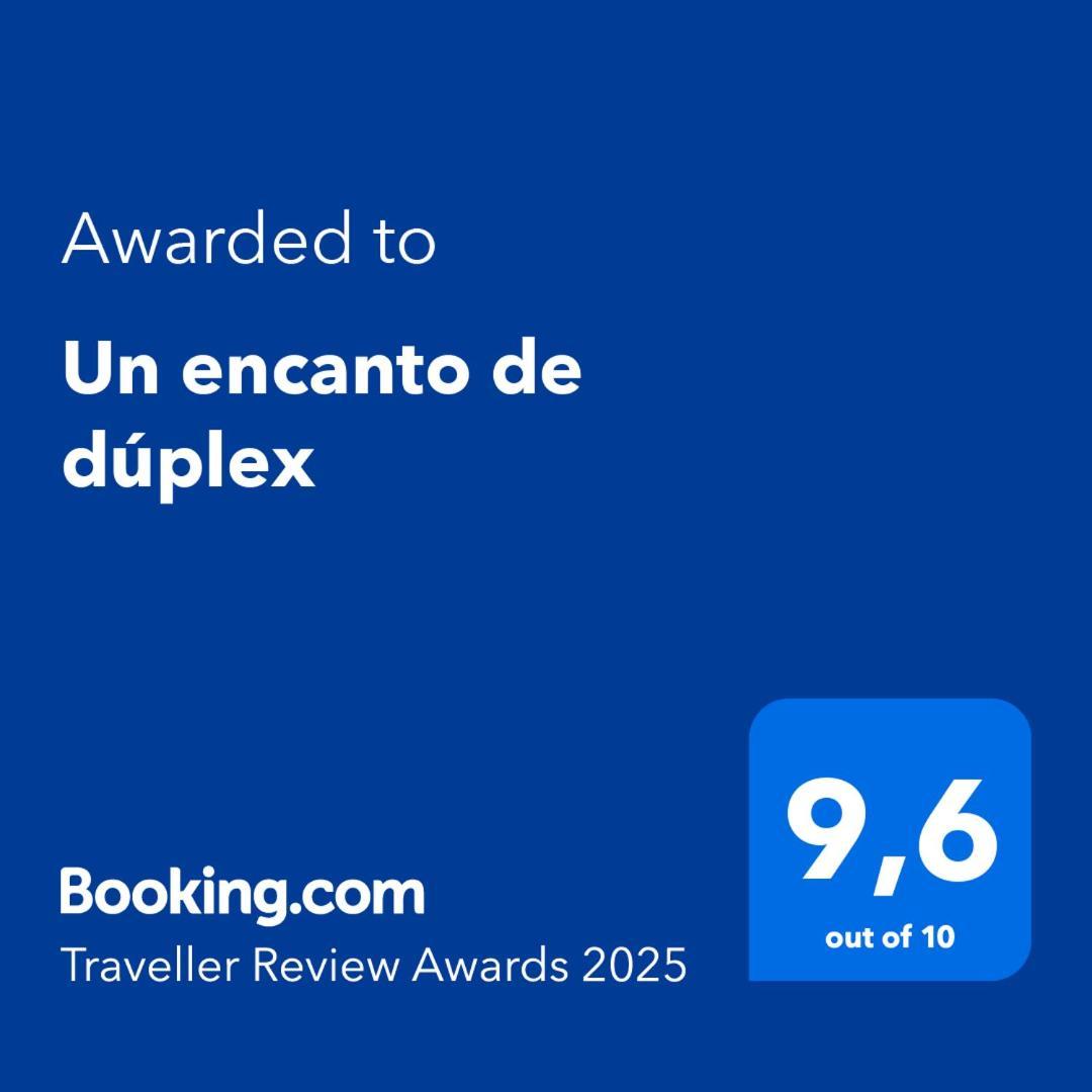 Un Encanto De Duplex Jaca Extérieur photo